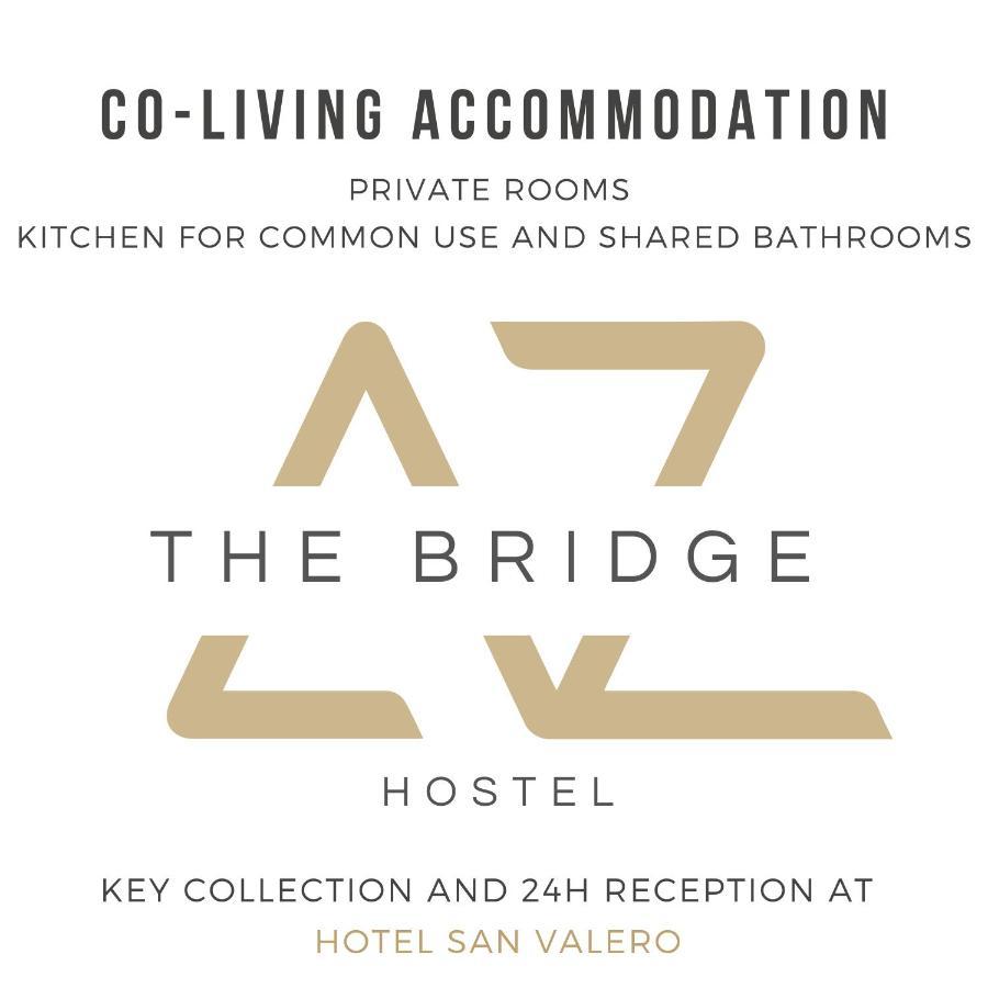 Az The Bridge Hostel - Coliving 사라고사 외부 사진