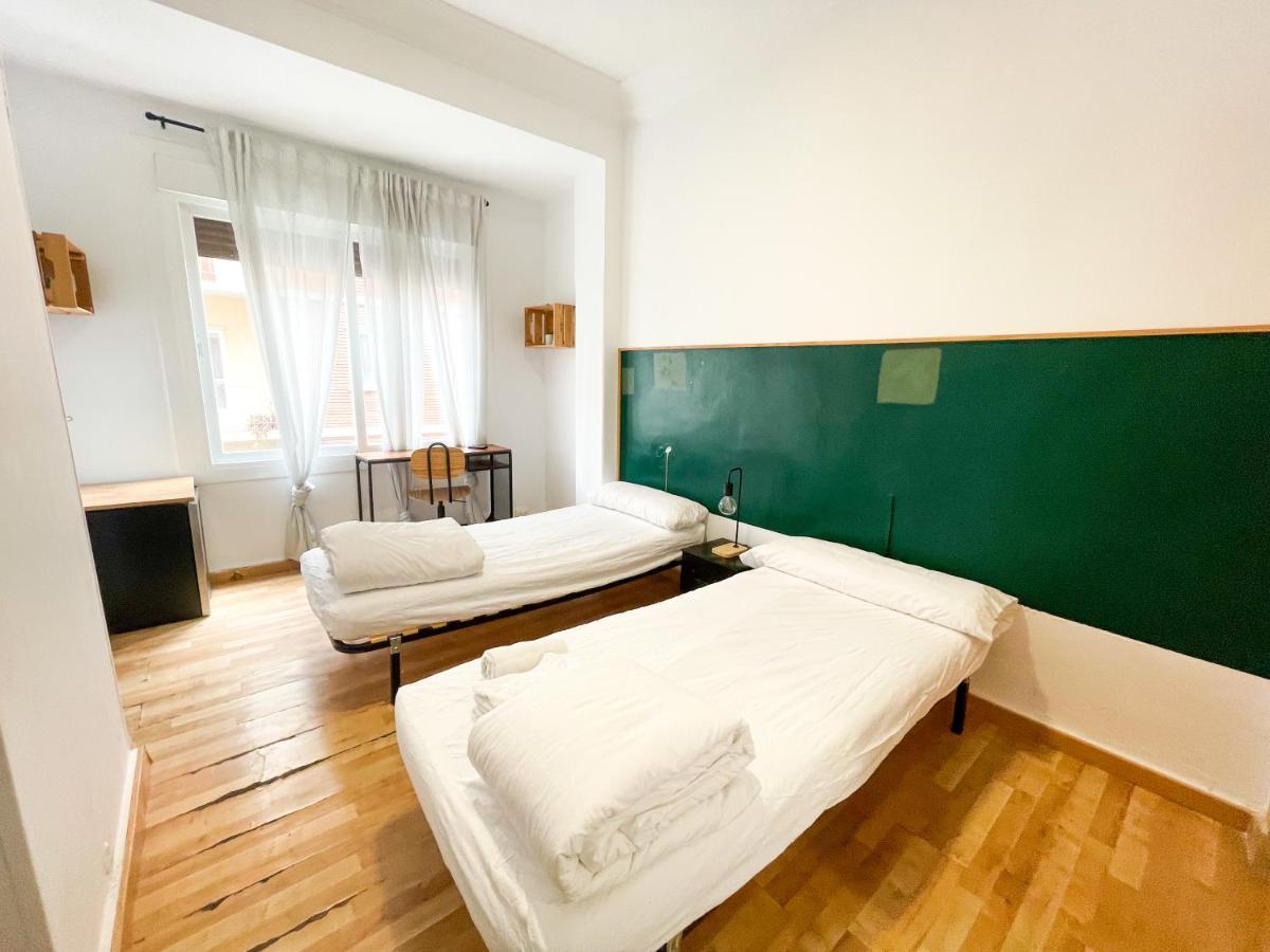 Az The Bridge Hostel - Coliving 사라고사 외부 사진